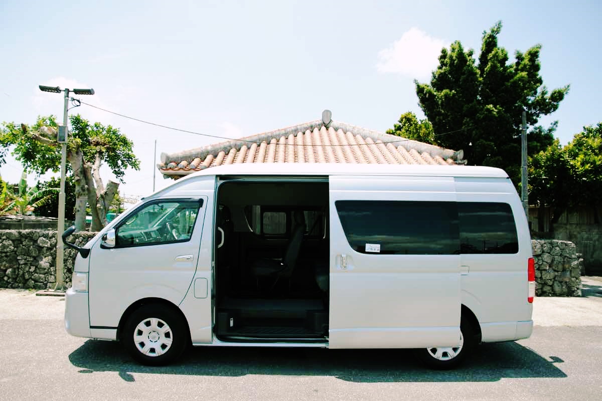 Rental Hiace di Medan